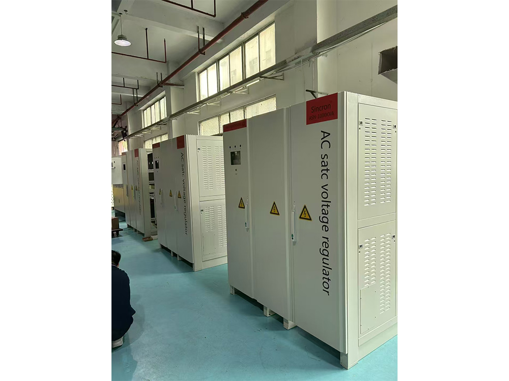 Three-phase digital non-contact voltage regulator